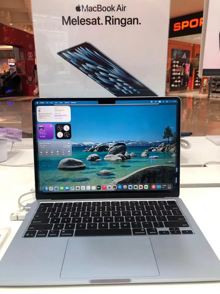 MacBook Air (13 inci)