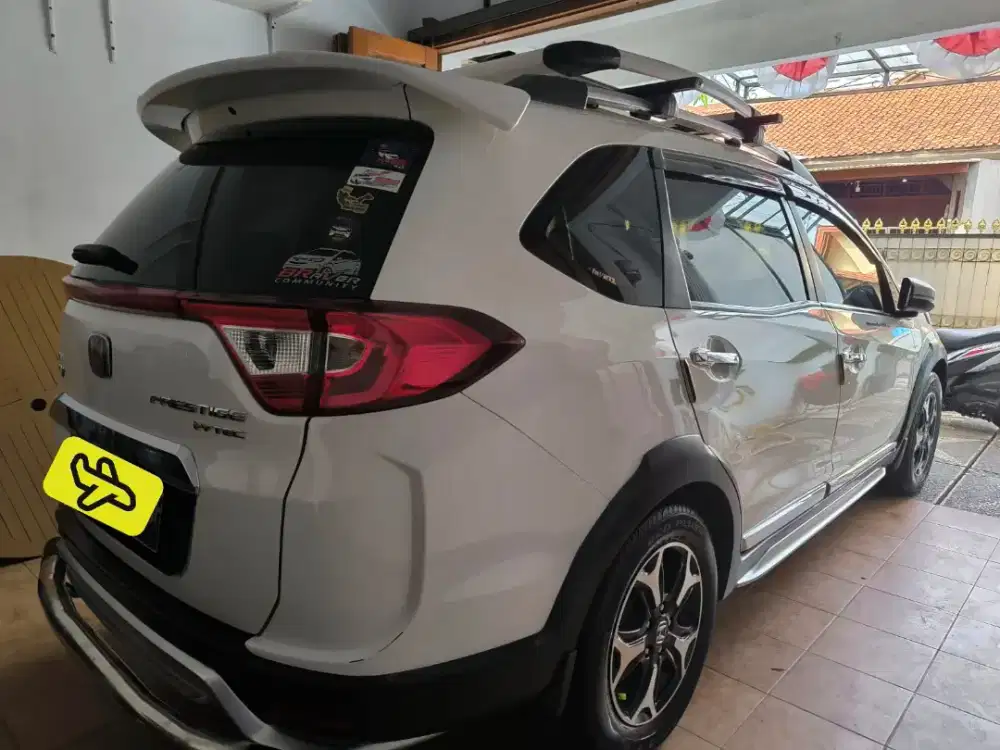 Dijual BRV Prestige AT Putih 2016