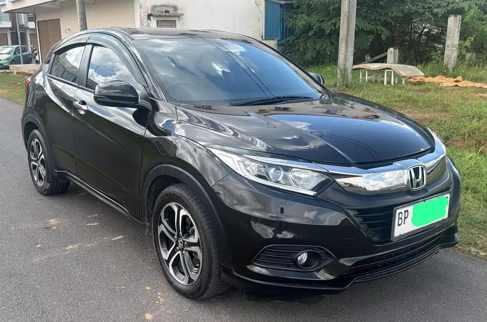 Honda HR-V E 2019 ( JUAL CEPAT )