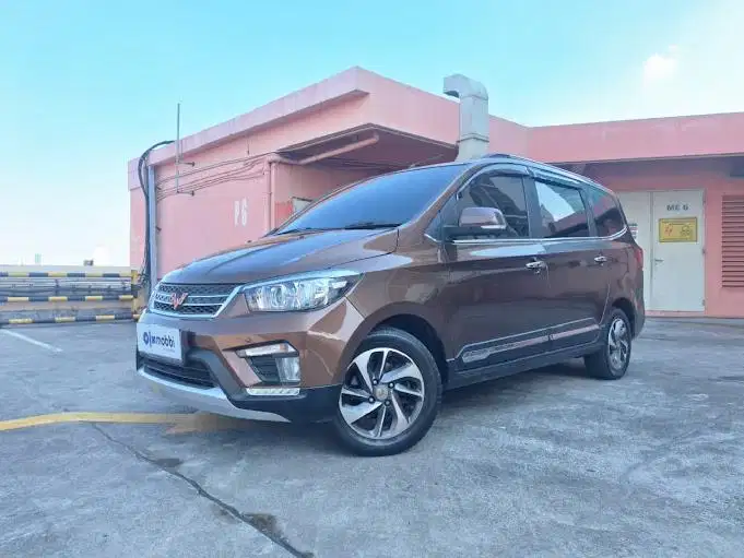 Pajak Panjang - Wuling Confero 1.5 S Lux Bensin-MT 2018