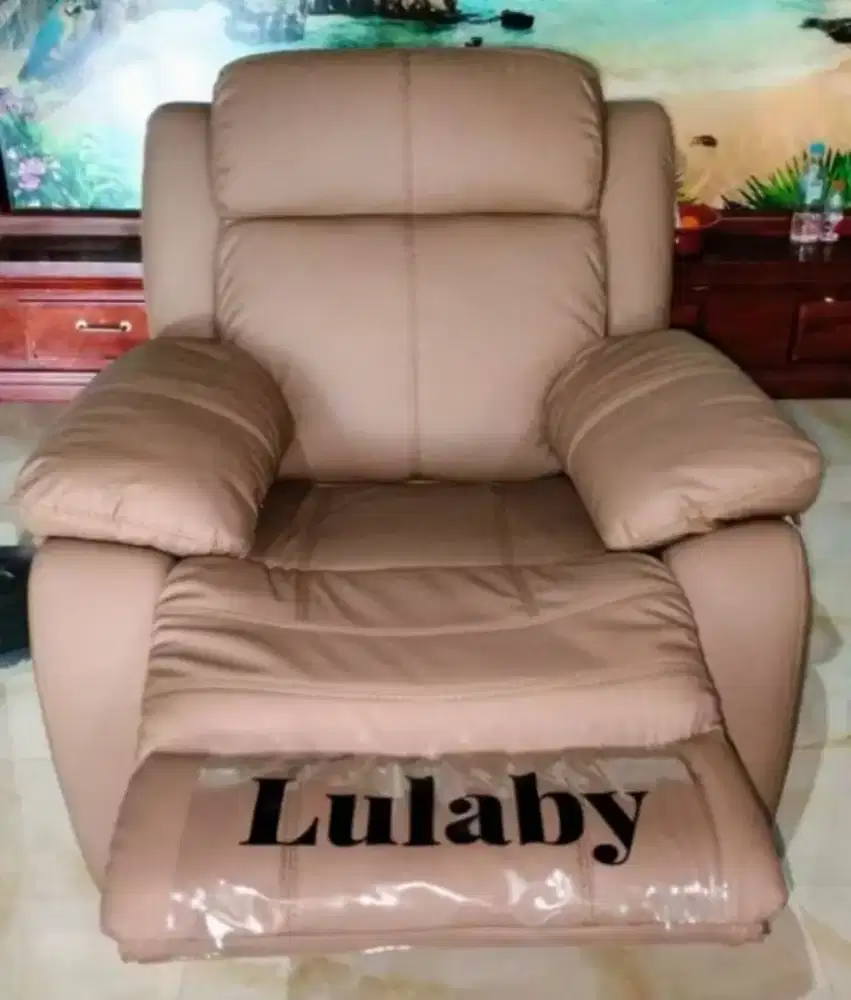 Sofa recliner Lulaby. Second like new