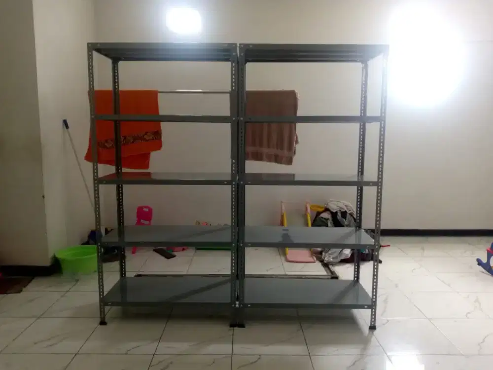 Rak besi rak siku rak bunga rak buku