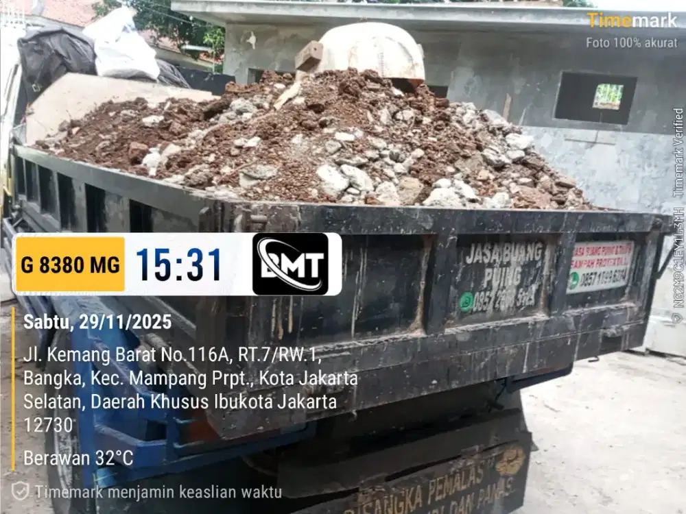 Jasa buang puing dan sampah