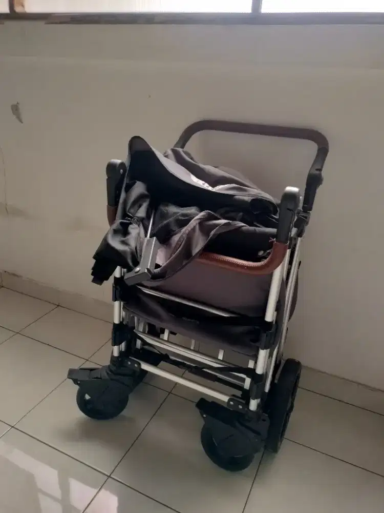 Keenakan stroller jbo