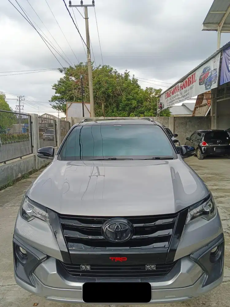 VRZ 2.4 TRD AT DIESEL 2019