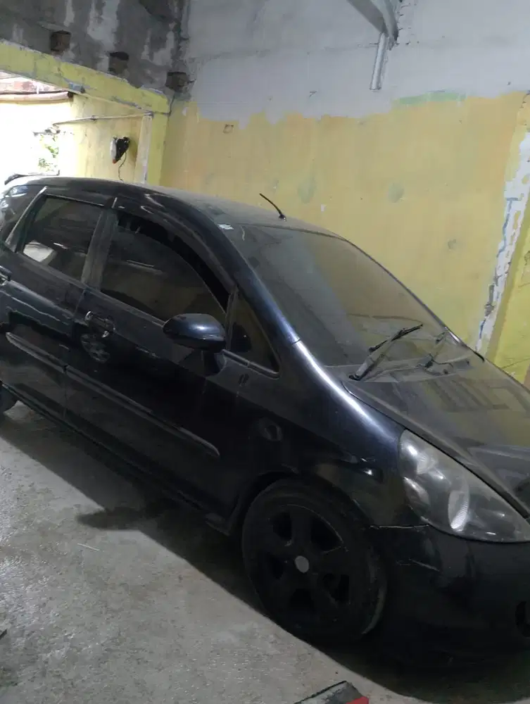 Honda Jazz 2004 Bensin