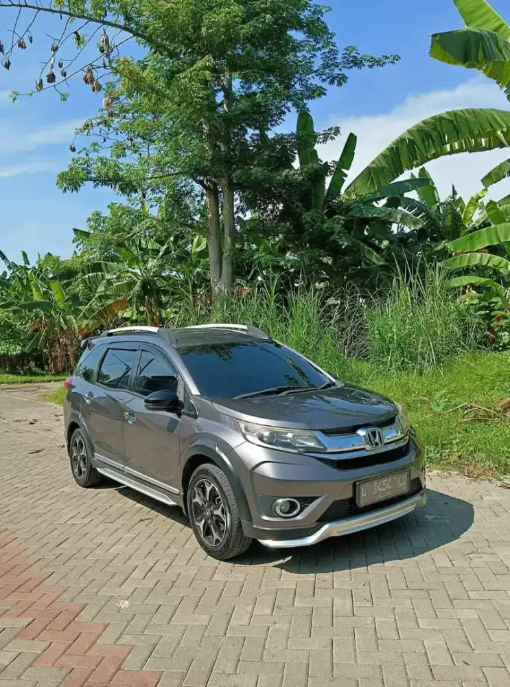 BRV BR-V PRESTIGE 2016 KREDIT