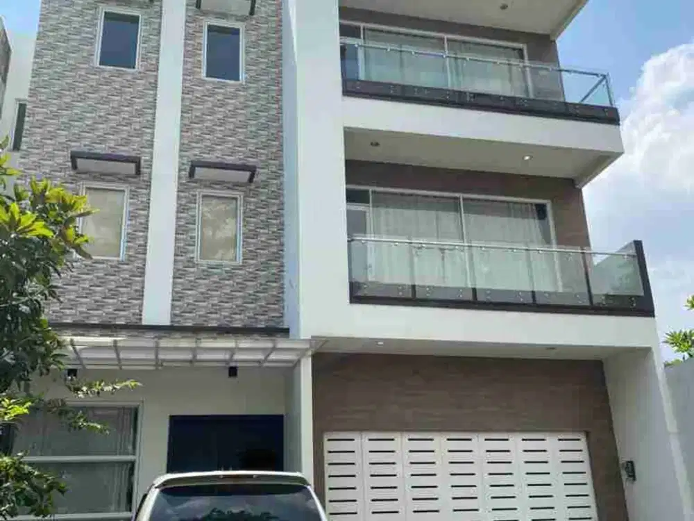 Rumah Mewah Private Pool 3 Lantai Sutera Palma - Alam Sutera