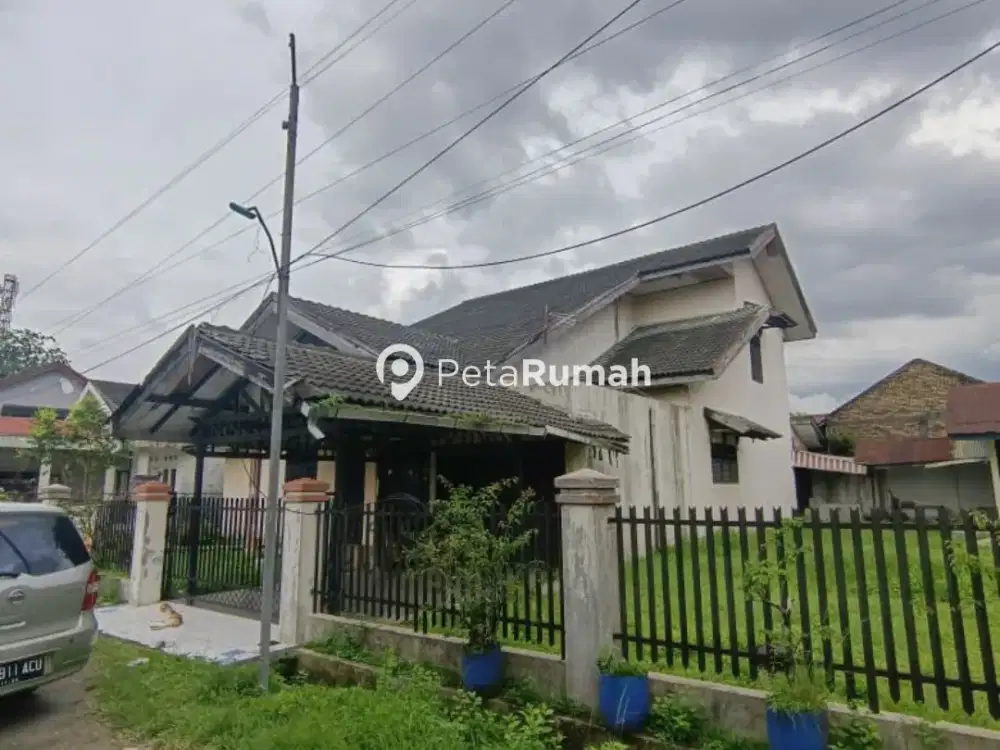 DIJUAL RUMAH JALAN SELAMAT GANG KELUARGA - JOHOR