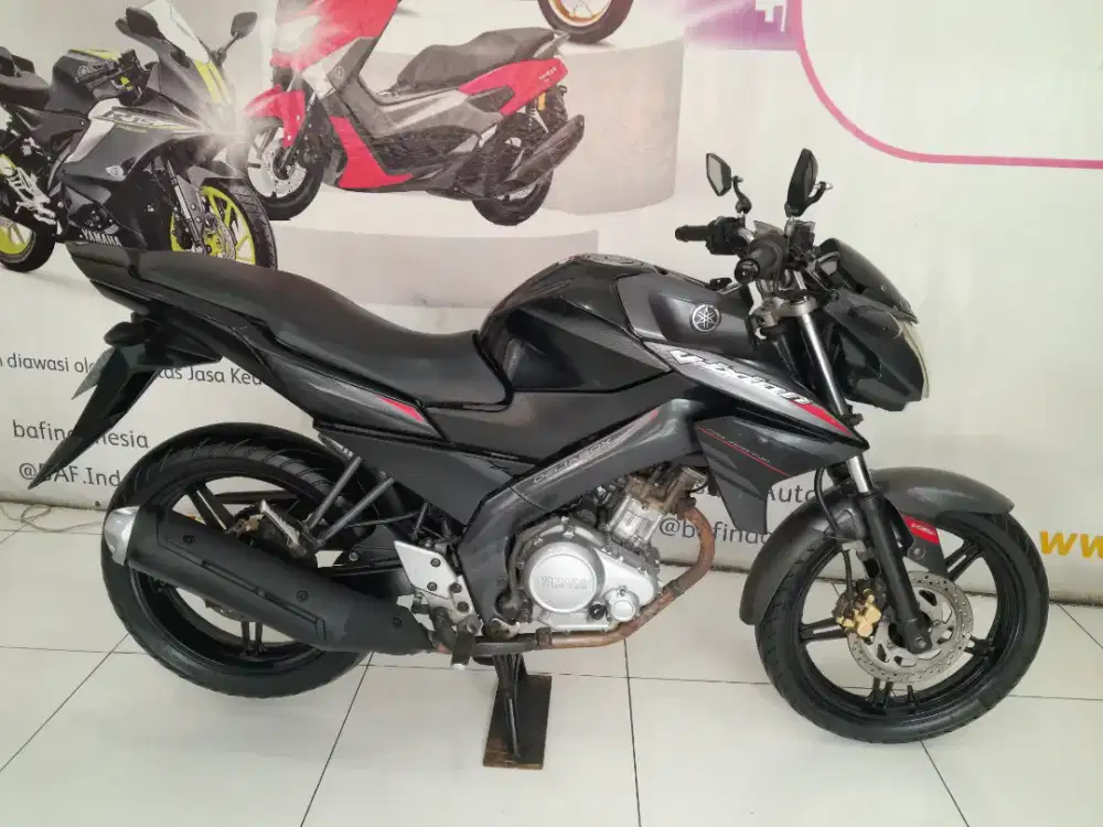 SATSET YAMAHA VIXION ADV 2015