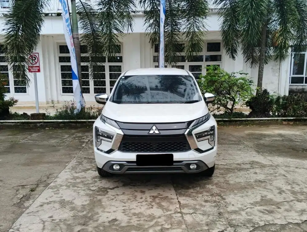 DP 20 Mitsubishi New Xpander Ultimate AT Automatic Tahun 2022 BG PLG