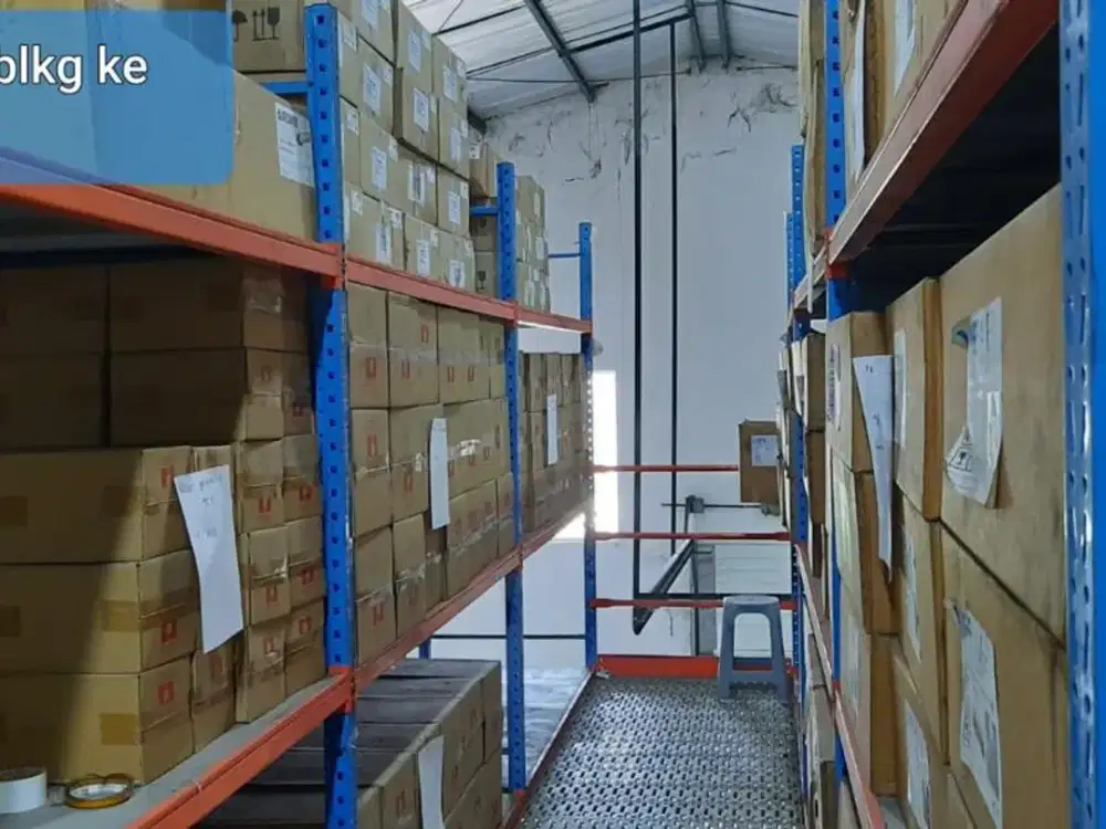 Bangunan Komersil Gudang Lokasi Kawasan Pergudangan Bizpark Cakung