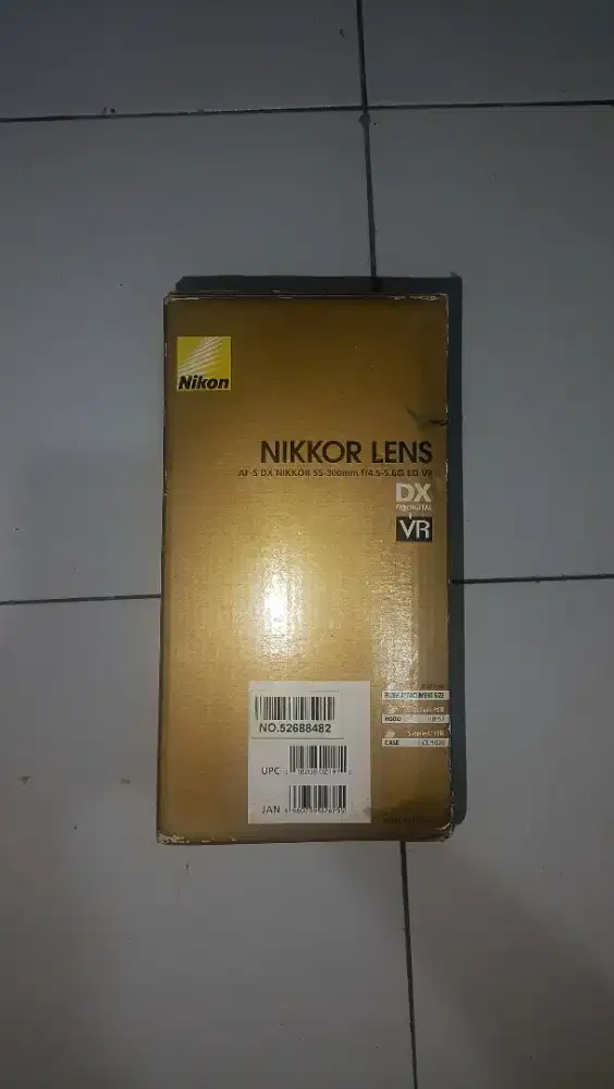 Lensa Nikon 55-300mm