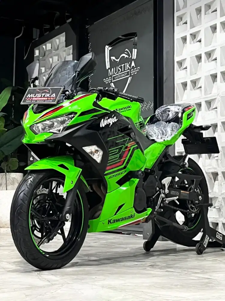 Type Tertinggi, Ninja 250 ABS Keyless KRT 2024
