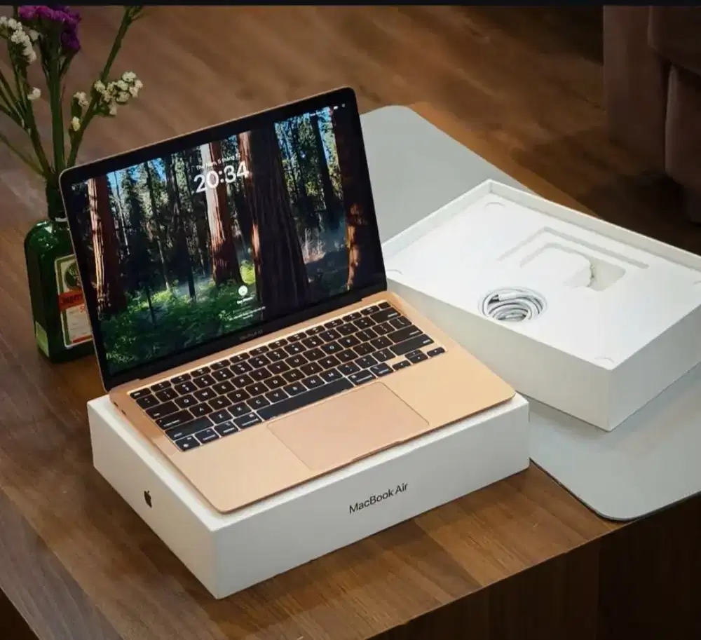 TERIMA Jual & BELI MACBOOK BARU BEKAS PRO AIR M1 M2 M3 M4 Iphond&ipad