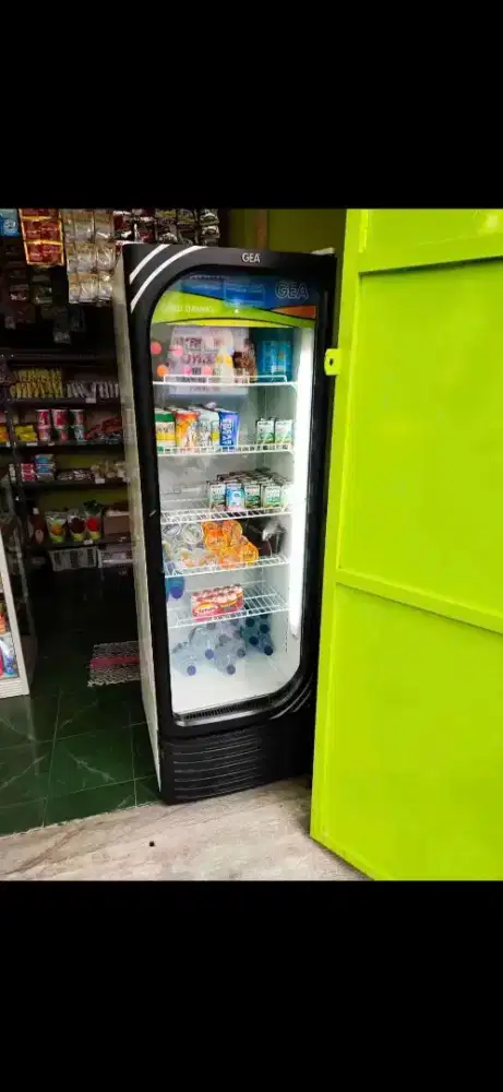 Jual kulkas pendingin minuman ukuran 5 rak merk GEA