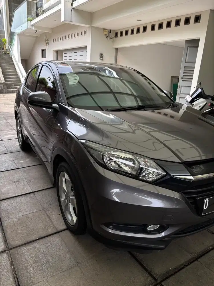 Honda HRV 2015 grey abu pemakaian 2016