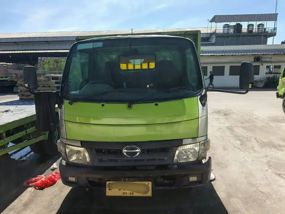 HINO DUTRO 130MDL PANJANG BAK BAN DOUBLE TAHUN 2016
