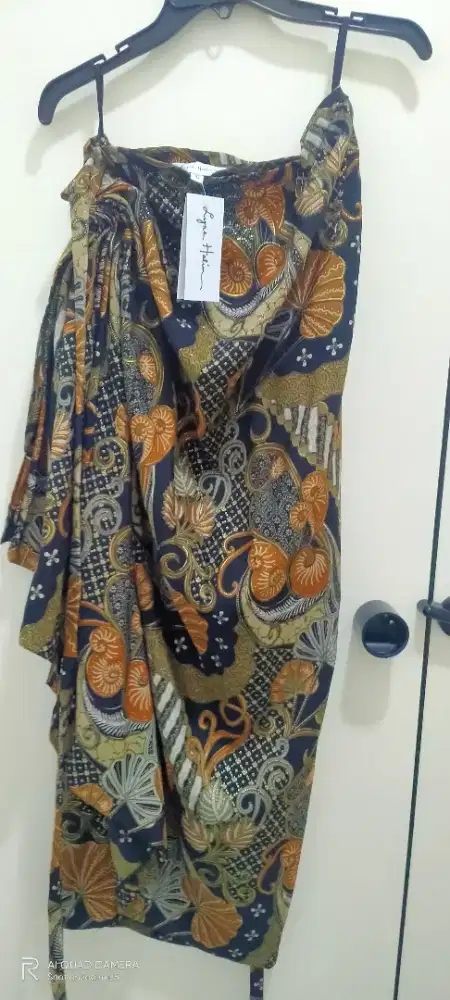 Skirt batik Lyne Halim