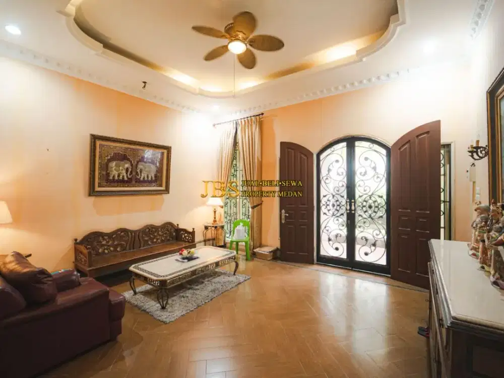 Dijual Rumah Siap Huni Fully Furnished di Komplek Cemara Asri Medan Jalan Anggrek