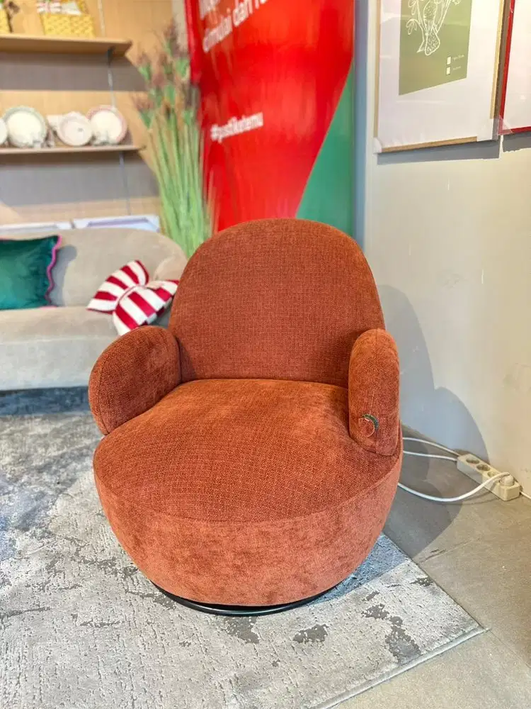 Sofa Putar Informa Angel Swivel