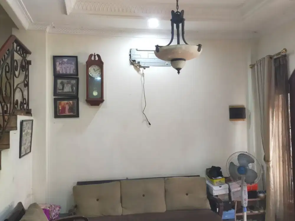 Dijual Rumah 3 Lantai Di Kelapa Lilin Kelapa Gading