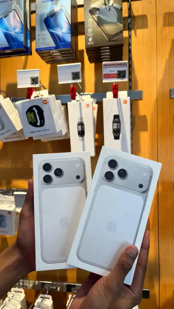 Iphone 17 promax silver 256