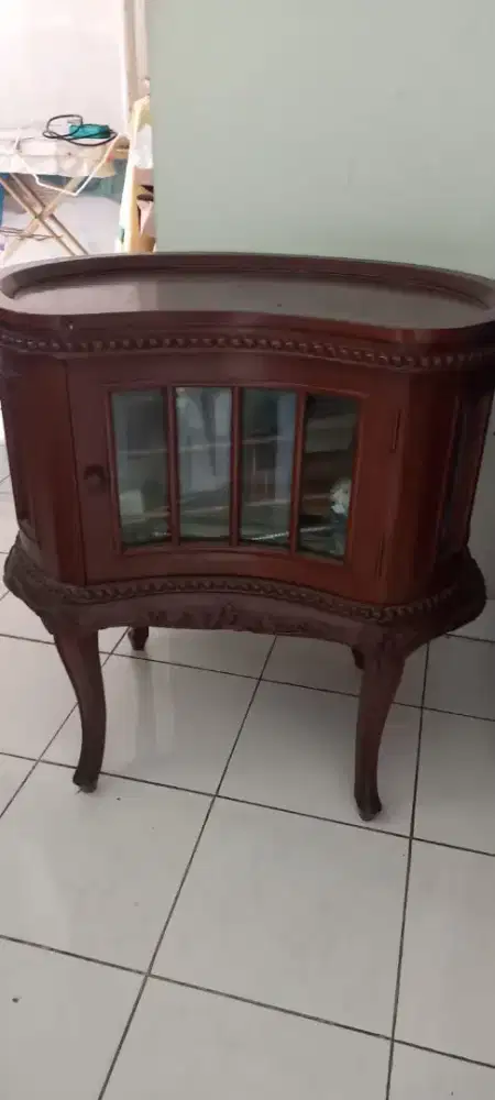 Meja Kayu Jati, ada tempat penyimpanan