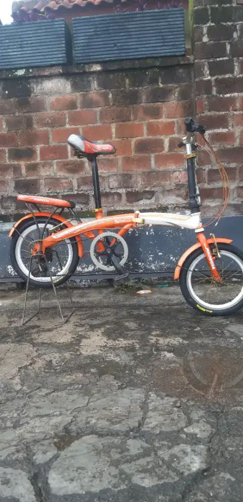 Sepeda lipat phonicia uk 16