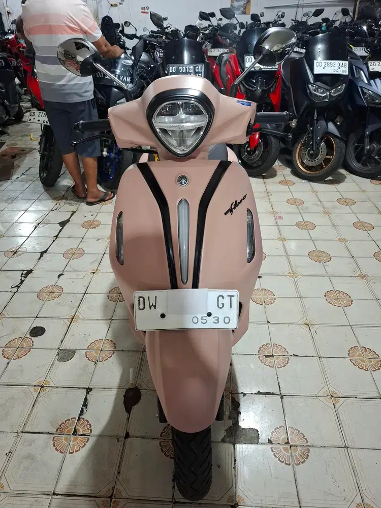 Yamaha filano 125cc 2025 plat DW pink