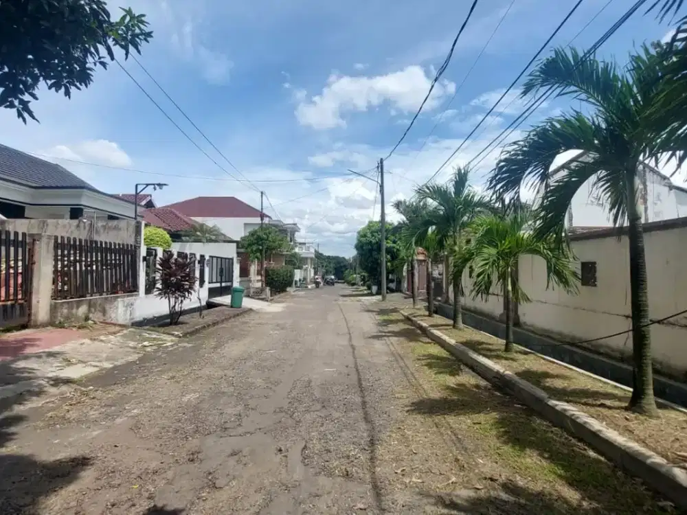 Tanah Cinere Dalam Komplek Siap Bangun - 10 Menit Bandara Pondok Cabe