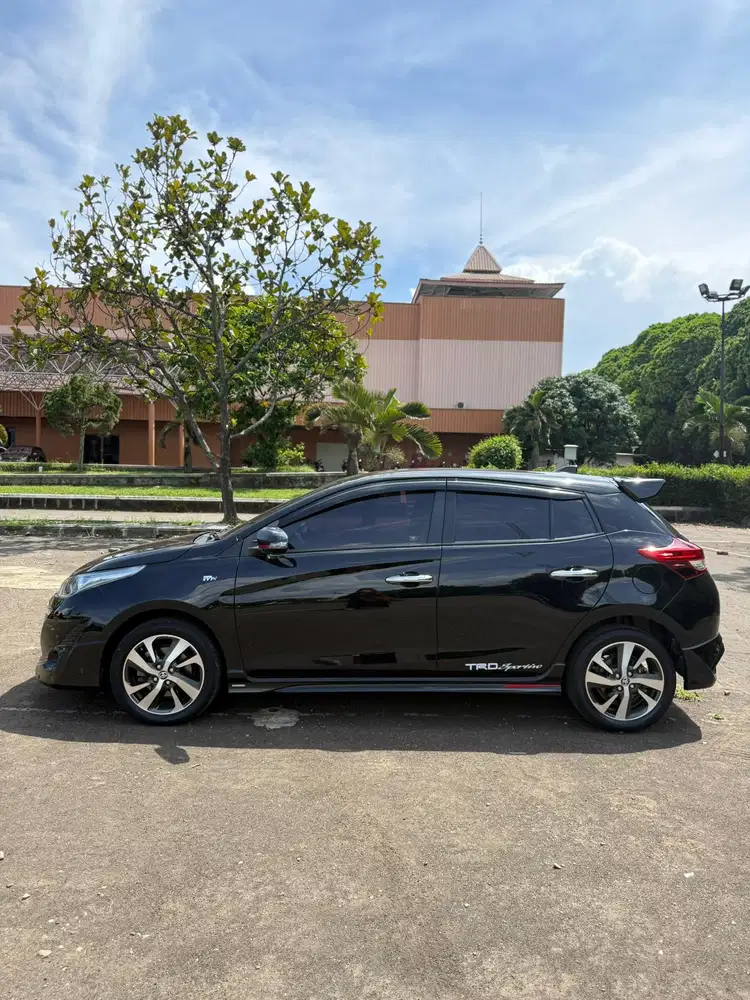 Low KM Toyota Yaris S At 2019