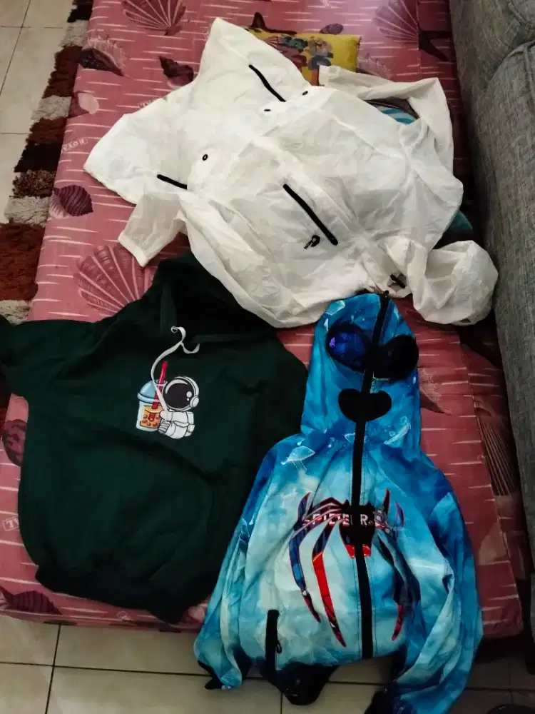 Dijual jaket masih bagus