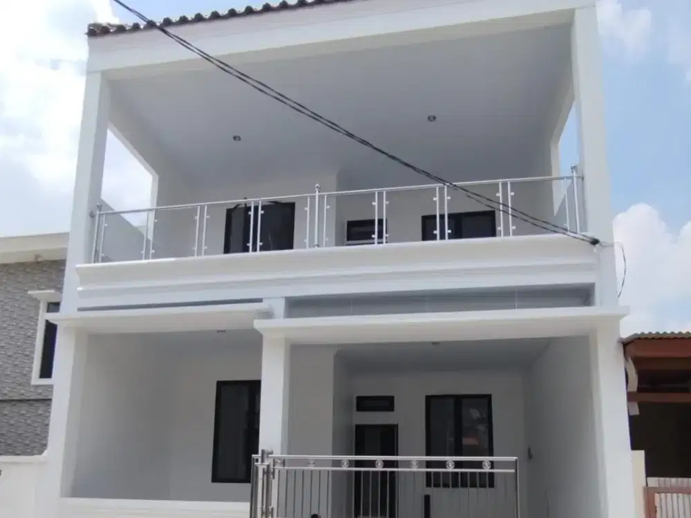 DIJUAL RUMAH 2 LANTAI BANGUNAN BARU DI HARAPAN INDAH BEKASI