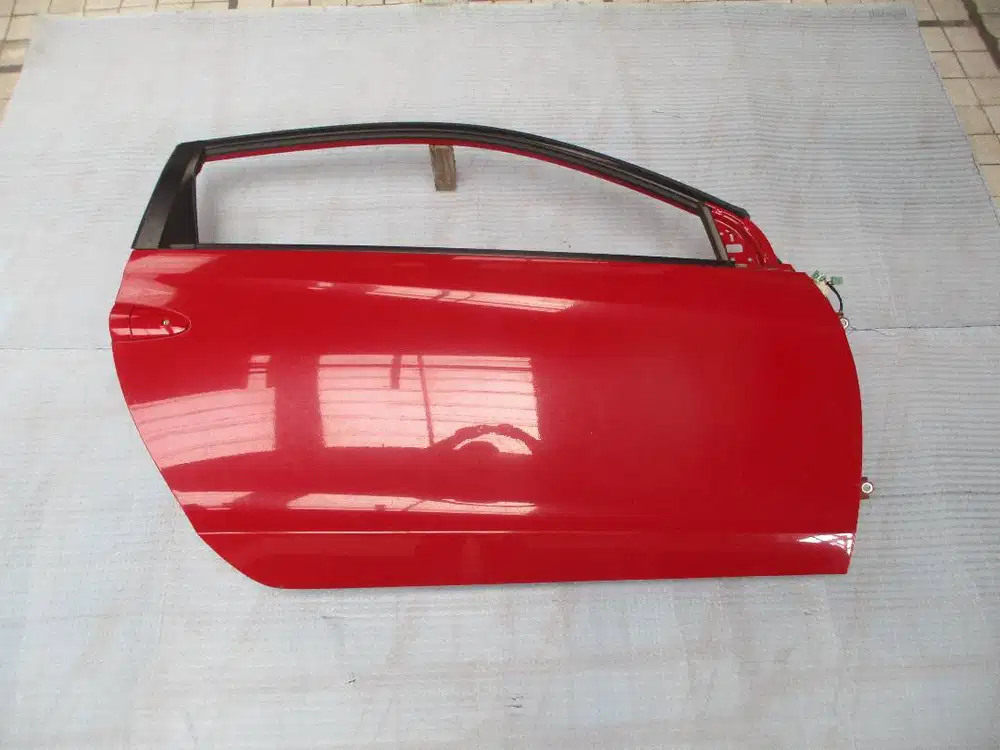 Pintu dpn kanan (CR-Z)