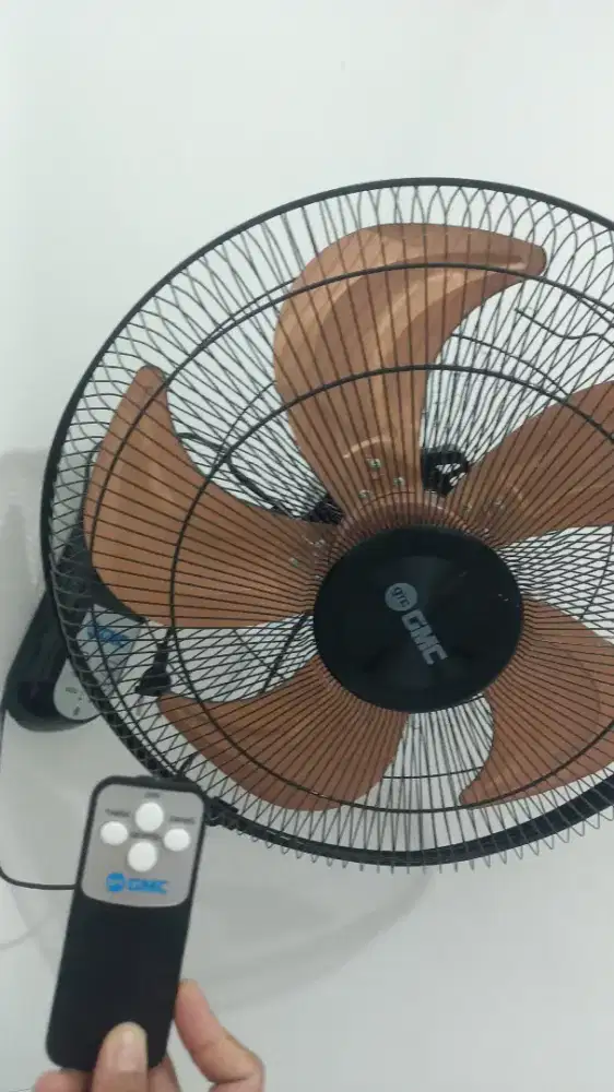 Kipas besi dinding GMC+remot
