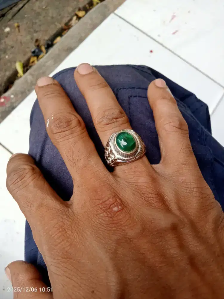 Batu bacan Doko kristal