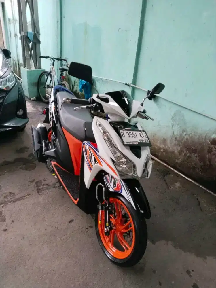 Dijual Honda Vario KZR 2012 modifikasi harian