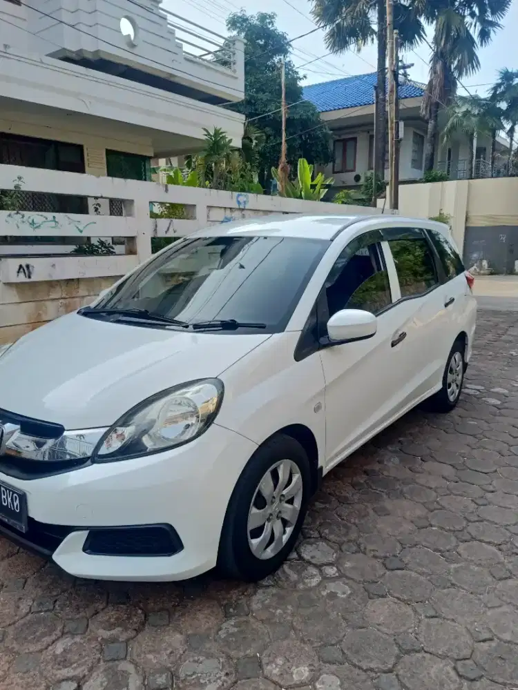 Honda Mobilio s manual th 2015 km 79 ribuan original istimewa gress