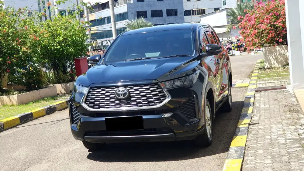 Km19rb toyota zenix g cvt matic 2024 hitam