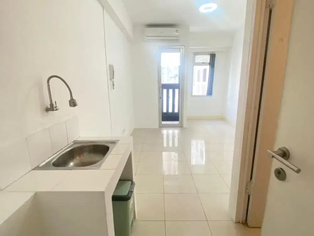 Apartemen Green Bay Pluit Tipe Studio Kondisi Unfurnished View Kolam  + 1 AC