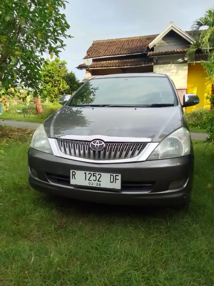 Kijang Inova G. 2.0 2008