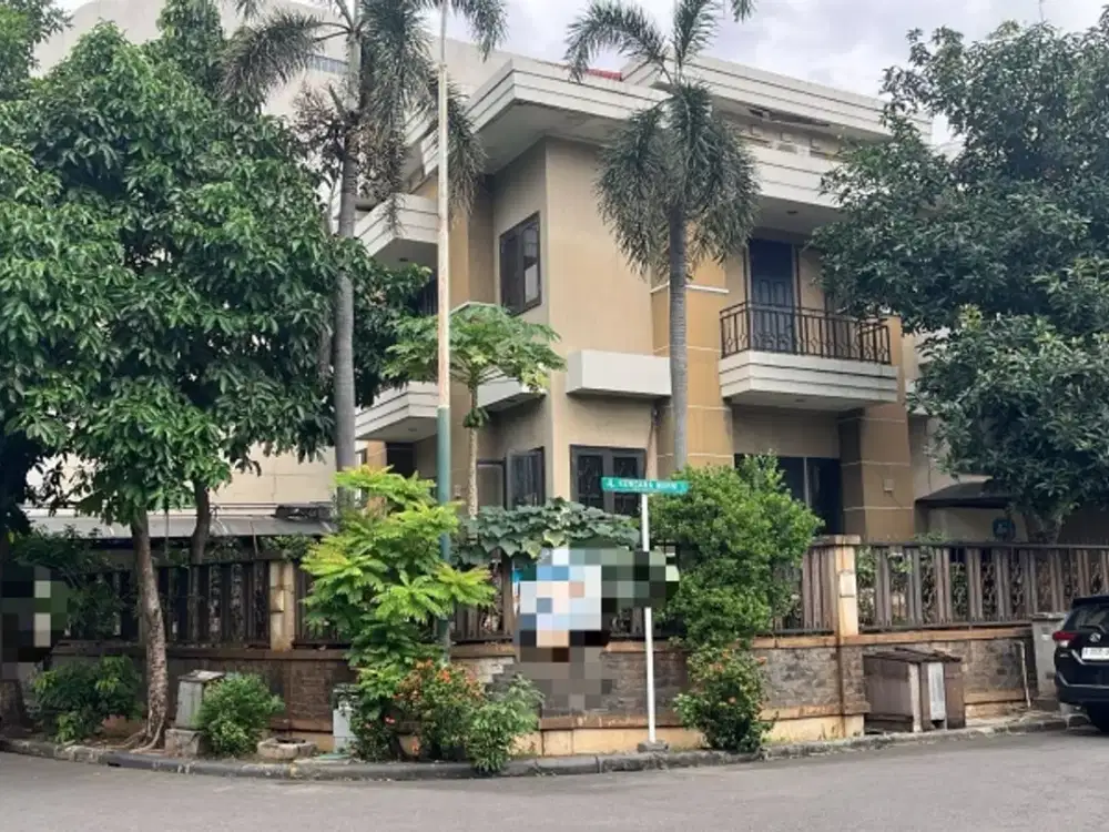 Dijual Rumah hoek 2.5 lantai di Puri Kencana Murni, Kembangan, Jakbar