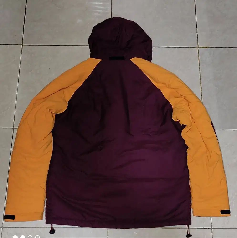 THE NORTH FACE (TNF) SIZE XL