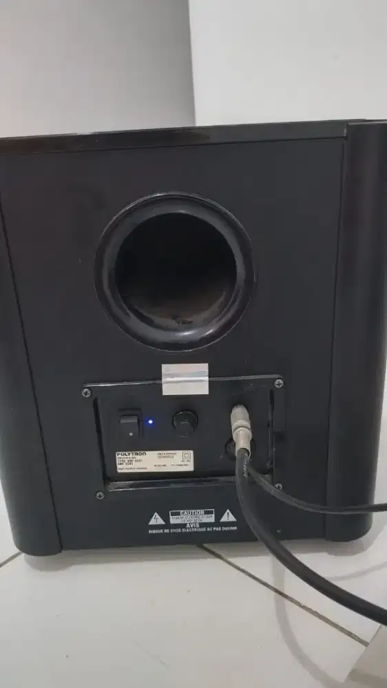 Subwoofer Aktif Polytron swf 9241