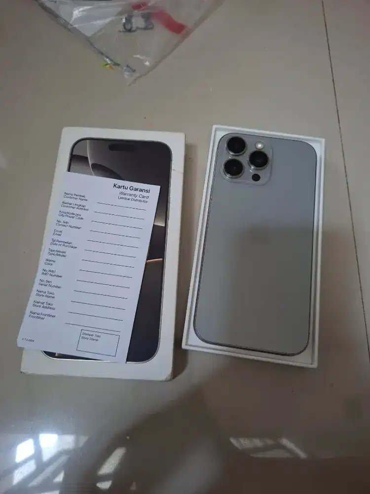 Iphone 16 pro max 256gb garansi reami ibox