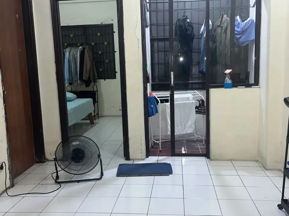 Dijual Apartemen 2 BR di Permata Surya 1, Taman Surya, Jakarta Barat