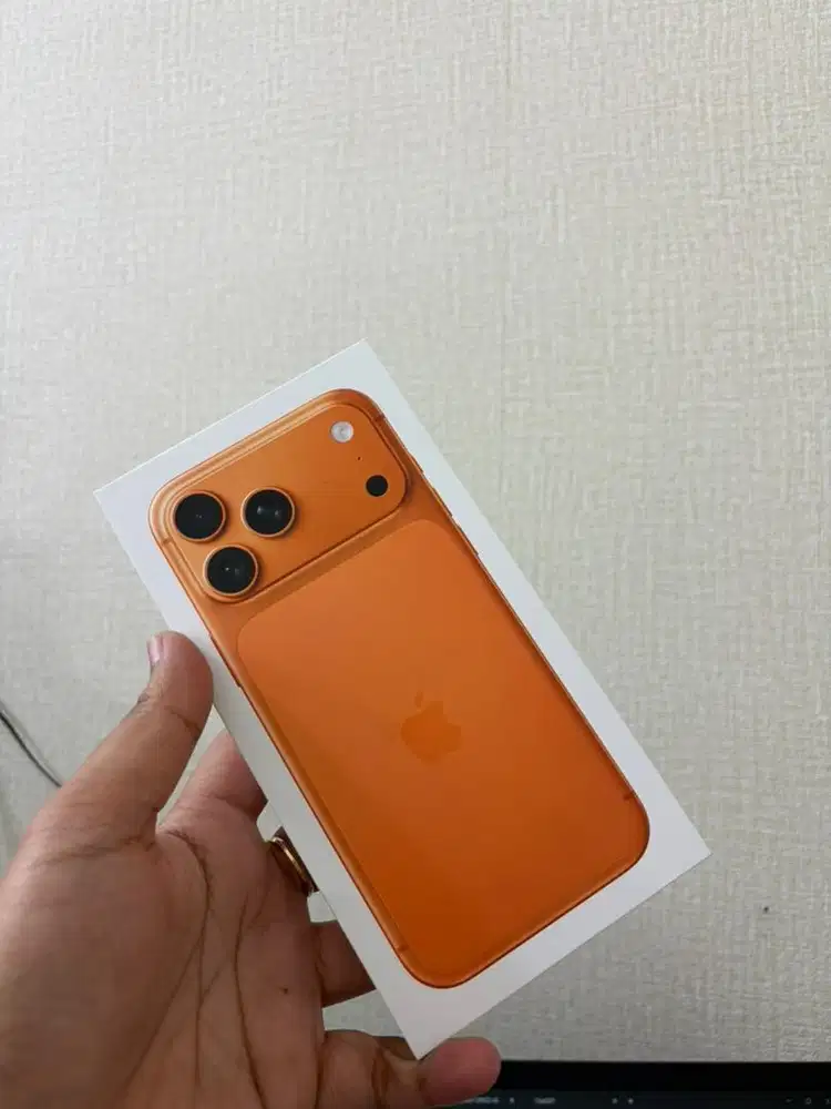 Iphone 17promax 256gb garansi resmi open box aja hari ini