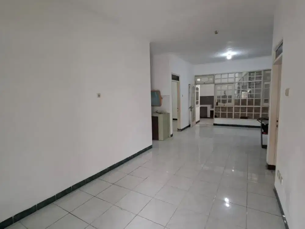 Nirwana Executive siap Huni, MURAH, Siap Huni ( Habis Renovasi)