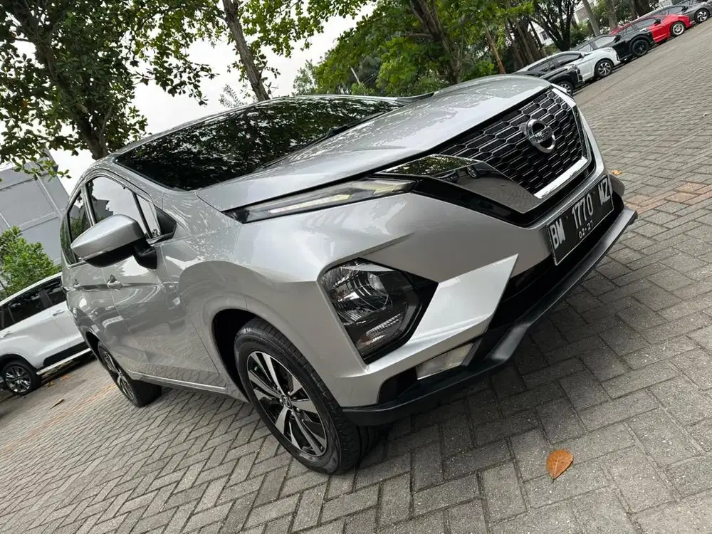 All new Livina VE Matic 2021 km 40 rb